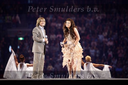 Amsterdam 26 mei 2008
Andre Hazes jr en Roxeanne Hazes tijdens het meezing concert van Andre Hazes in de arena.