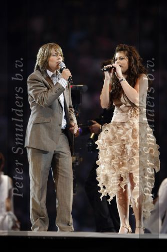 Amsterdam 26 mei 2008
Andre Hazes jr en Roxeanne Hazes tijdens het meezing concert van Andre Hazes in de arena.