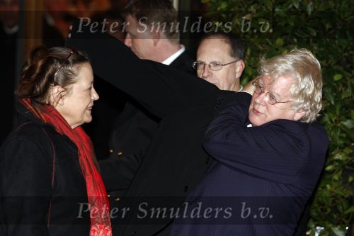 Amsterdam 1 februari 2008
Koningin Beatrix (70jaar) en Prinses Margriet (65 jaar) vieren hun verjaardag in Carre. Rudi Fuchs met vrouw