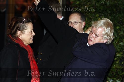 Amsterdam 1 februari 2008
Koningin Beatrix (70jaar) en Prinses Margriet (65 jaar) vieren hun verjaardag in Carre. Rudi Fuchs met vrouw