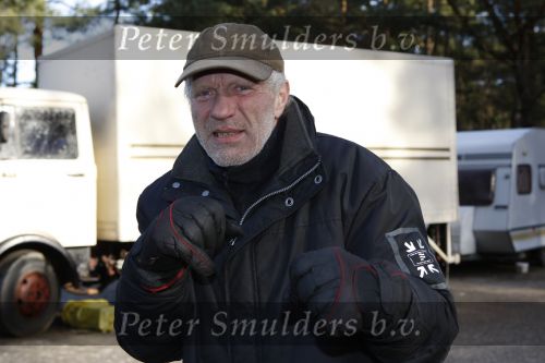 Swalmen, 25 Januari 209 Oud bokser Rudi Lubbers bij zijn caravan
Foto Peter Smulders BV