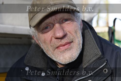 Swalmen, 25 Januari 209 Oud bokser Rudi Lubbers bij zijn caravan
Foto Peter Smulders BV