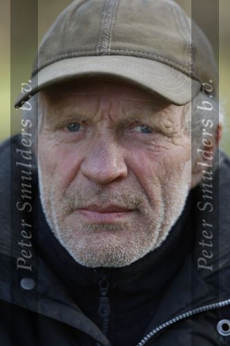 Swalmen, 25 Januari 209 Oud bokser Rudi Lubbers bij zijn caravan
Foto Peter Smulders BV