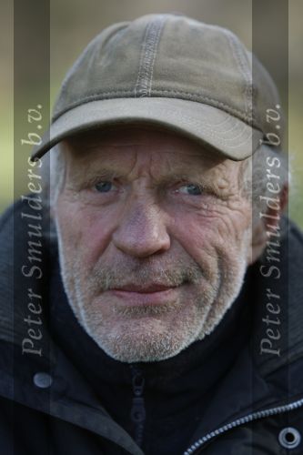Swalmen, 25 Januari 209 Oud bokser Rudi Lubbers bij zijn caravan
Foto Peter Smulders BV