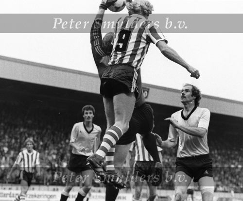 1979 PSV-Roda JC
De kopsterke Ruud Geels op de bekende QUICK voetbalschoenen