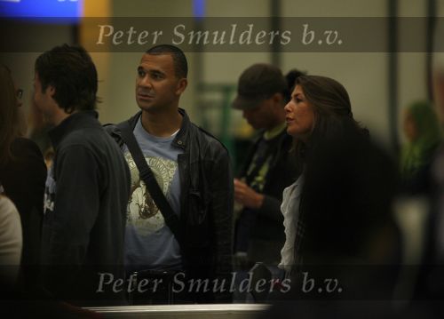 Schiphol 5 juli 2007
Gordon met zijn nieuwe vriend Edwin  en oa Ruud Gullit Christine Kroonenberg en Marc v d Linden op schiphol. Ze gaan de verjaardag van Gordon vieren op Mykanos.
