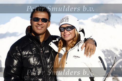 Fiss 15 februari 2009
Ruud en Estelle Gullit met hun kinderen Joelle en Maxim op ski vakantie in Fiss.
Peter Smulders bv