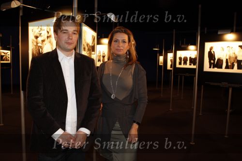 Hilversum 13 december 2007
Presentatie boek en opening expositie van Sacha de Boer en Stefan Heijendael in beeld en geluid op het mediapark.
