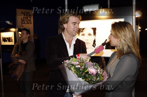 Hilversum 13 december 2007
Presentatie boek en opening expositie van Sacha de Boer en Stefan Heijendael in beeld en geluid op het mediapark.