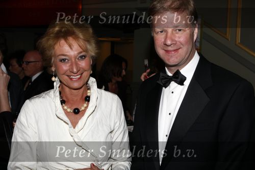 Hilvarenbeek 28 september 2008
Premiere sound of music in efteling theater.Sander Simons met Lisette Hordijk
Peter Smulders bv
