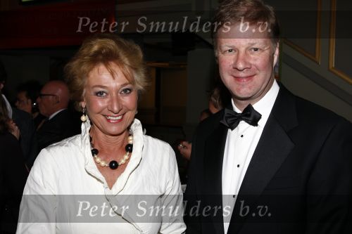 Hilvarenbeek 28 september 2008
Premiere sound of music in efteling theater.Sander Simons met Lisette Hordijk
Peter Smulders bv
