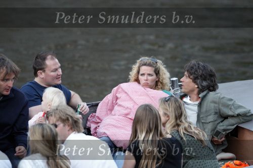 Amsterdam 9 mei 2008
Sander Vahle met een vriendin en Menno Kohler met zijn vriendin samen varend in een sloep op de grachten