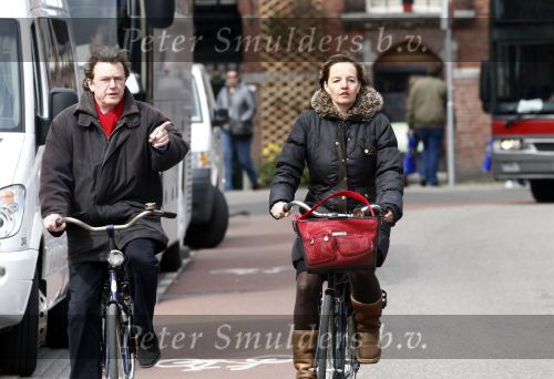 Amsterdam 19 april 2008
Sanne Wallis de Vries met man op de fiets in amsterdam.
Peter Smulders bv