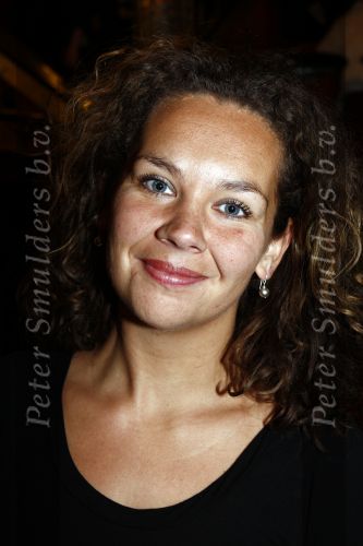 Amsterdam 25 januari 2009
Premiere de dappere muis in Tuschinski. sara Kroos met dochter en een vriendin
Peter Smulders bv