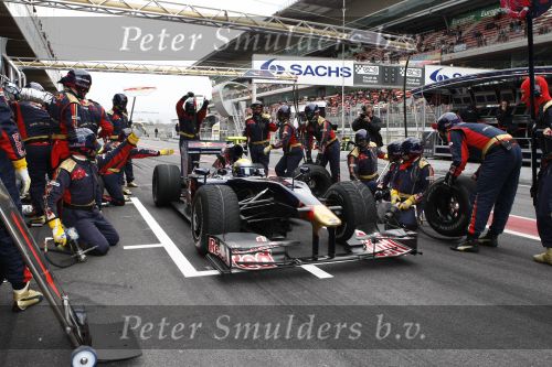 Barcelona 11 maart 2009
Test dag voor de formule 1 teams op het circuit van Barcelona. Sebastian Buemi in een Red Bull Torro Rosso
Peter Smulders bv