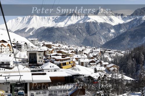 Serfaus 18 februari 2009
Caroline Tensen en haar vriend Peter Gallas op skivakantie,
Peter Smulders bv