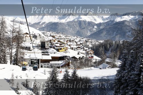 Serfaus 18 februari 2009
Caroline Tensen en haar vriend Peter Gallas op skivakantie,
Peter Smulders bv