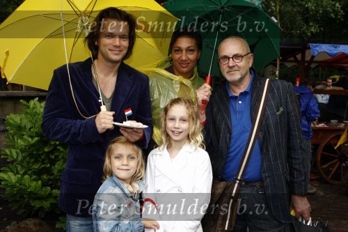 Wassenaar 9 juni 2008
Premiere Sittah in pretpark Duinrell. 
Serge Henri Valcke met vrienden