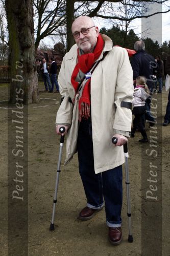 Kaatsheuvel 29 maart 2009
15 jarig bestaan van Princess in de efteling. Serge Henri Valcke op krukken
Peter Smulders bv