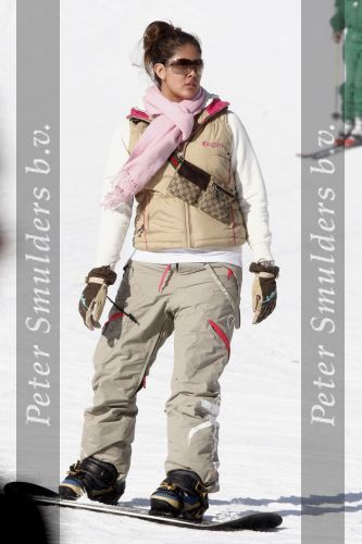 Lech 26 februari 2008
Connie Breukhoven met hans  Shanna Marvin en PA Edwin op ski vakantie in Lech.
Peter Smulders bv