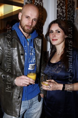 Haarlem 13 maart 2009
Premiere show Ellen ten Damme in de schouwburg van Haarlem. Sharon den Adel zwanger met haar vriend
Peter Smulders bv