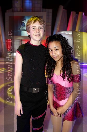 Hilversum 12 december 2007
Andre Hazes jr Didier Froger Christiaan Bauer Ghilaine Starreveld Nicky Vergeer en Sherilyn doen mee aan kinderen dansen op het ijs.