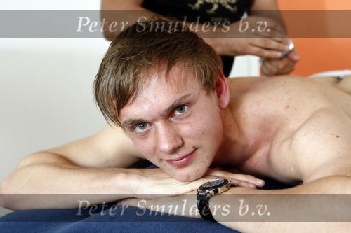 Amsterdam 19 april 2008
Siem de Jong wordt geinetrviewd door Renee Vervoorn voor rubriek op de massagetafel.
Peter Smulders bv