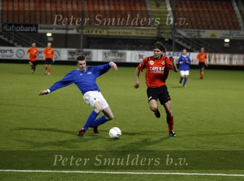 Volendam 24 maart 2009
Artiesten volendam waaronder Jan Smit en Simon Keizer voetballen in het stadion van Volendam tegen oa Mental Theo nabuurs Grad Damen en Rashid. Dick Jol is de scheidsrechter. Uiteindelijk wint brabant met 2-4
Peter Smulders bv