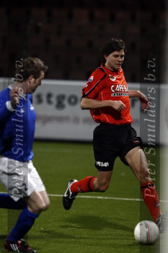 Volendam 24 maart 2009
Artiesten volendam waaronder Jan Smit en Simon Keizer voetballen in het stadion van Volendam tegen oa Mental Theo nabuurs Grad Damen en Rashid. Dick Jol is de scheidsrechter. Uiteindelijk wint brabant met 2-4
Peter Smulders bv