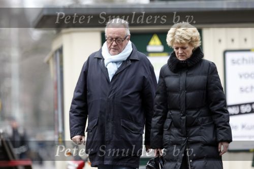 Amsterdam 14 januari 2009
Simone Kleinsma met Guus Verstraete en hond op de cornelis schuytstraat.
Peter Smulders bv