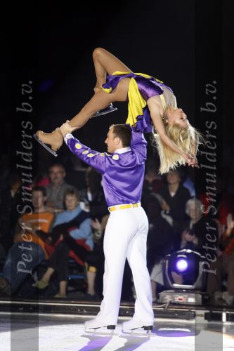 Rotterdam 25 oktober 2007
Premiere Holiday on ice in ahoy. Geert Hoes en Sitah doen mee in de show