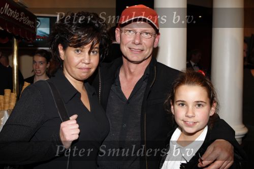 Amsterdam 5 oktober 2007
 premiere van Ciske de Rat in Carre.  Sjoerd Pleijsier met dochter en ex vrouw
