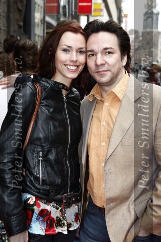 Amsterdam 4 april 2009
Premiere Limo in Tuschinski. Spiros met zijn vriendin
Peter Smulders bv