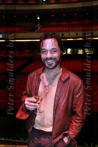 Rotterdam 16 december 2007
Premiere Evita in het nieuwe Luxor met oa Stanley Burleson Brigitte Heitzer en Roberto de Groot.