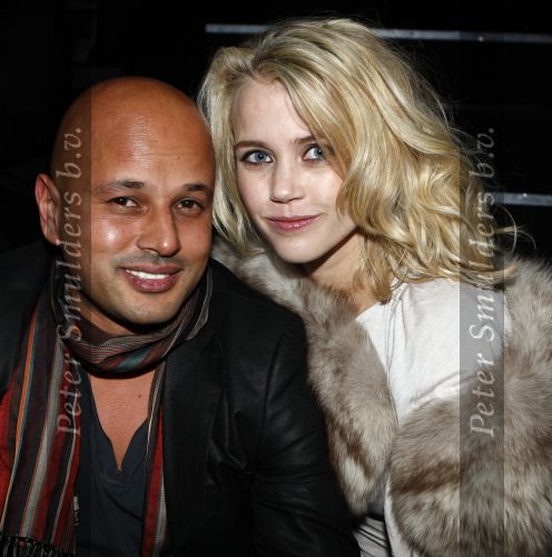 Amsterdam 23 januari 2008
Modeshow Blue Blood tijdens amsterdam fashion week. Maria Kooistra met man steve te pas