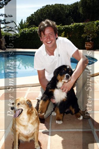 Marbella 24 april 2008
Binnenkijken bij de familie Kazan. Wendy Oscar Renzo Mara en Steven Gazan in hun huis in Marbella.
Peter Smulders bv