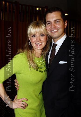 Amsterdam 1 maart 2009
Modeshow Paul Schulten in het Okura hotel. Suze Mens met vriend
Peter Smulders bv
