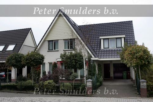 Uitgeest 16 oktober 2004
Nieuwe huis Rafael v d Vaart en Sylvie v d Vaart