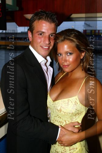 Amsterdam 22 mei 2003
FHM party op boot
Sylvie v d Vaart met Rafael v d Vaart