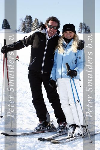 Gerlos 19 februari 2009
Tatjana met vriend Ronnie Rosenbaum en 2 vriendinnen op skivakantie.
Peter Smulders bv
