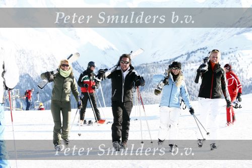 Gerlos 19 februari 2009
Tatjana met vriend Ronnie Rosenbaum en 2 vriendinnen op skivakantie.
Peter Smulders bv