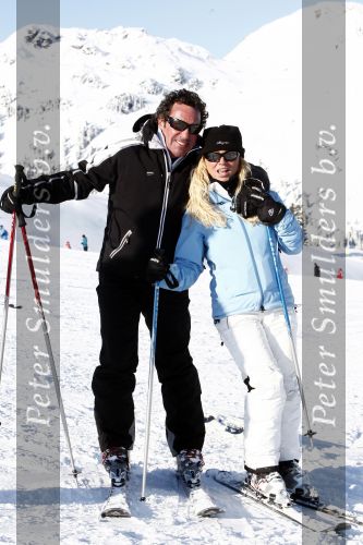 Gerlos 19 februari 2009
Tatjana met vriend Ronnie Rosenbaum en 2 vriendinnen op skivakantie.
Peter Smulders bv