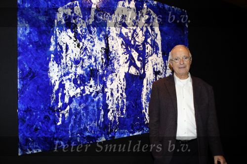 Amsterdam 7 december 2007
Theo Heuft met vriendin op de miljonairsfair. Hij verkoopt tegenwoordig kunst.