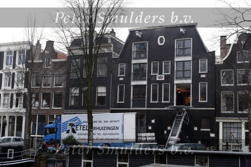Amsterdam 19 december 2007
Katja Schuurman en Thijs Romer gaan verhuizen.