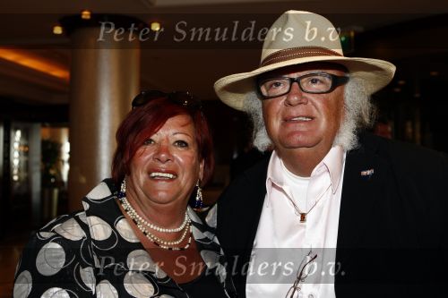 Noordwijk 17 mei 2009
Feest Astrid Engels bij de hotels van Oranje. Thijs v Leer met vriendin
Peter Smulders bv
