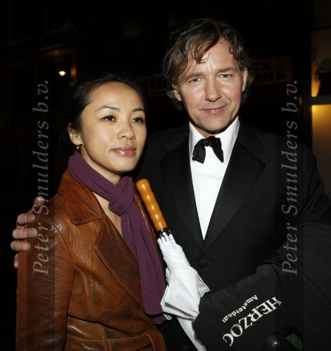 Amsterdam 22 januari 2009
Premiere Valkyrie in Tuschinski. Thom Hoffman met zijn vrouw
Peter Smulders bv