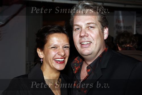 Amsterdam 9 maart 2008
Thomas Acda met zijn nieuwe vriendin bij de rembrandts in hotel arena.
Peter Smulders bv