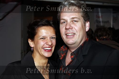 Amsterdam 9 maart 2008
Thomas Acda met zijn nieuwe vriendin bij de rembrandts in hotel arena.
Peter Smulders bv