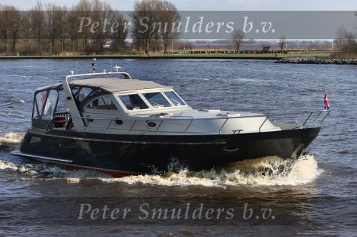 Sneek, 19 Maart 2009 Thomasz Trsitan 45 model 2009 van Thomasz Yachts
Interieur en exterieur