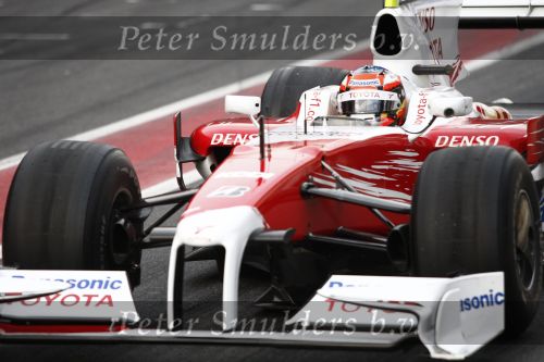 Barcelona 11 maart 2009
Test dag voor de formule 1 teams op het circuit van Barcelona. Timo Glock voor Toyota
Peter Smulders bv